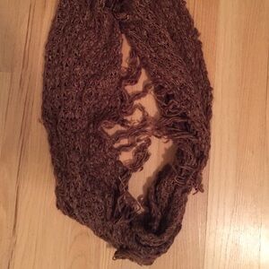 NWOT urban outfitters gold and red accented scarf